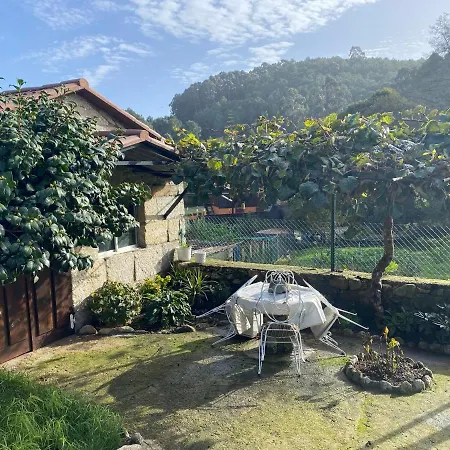 Casa Del Arroyo * 폰테베드라